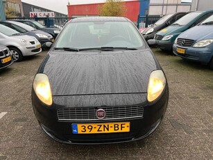 Fiat Punto 1.4 benzine rijd super AIRCO (bj 2008)