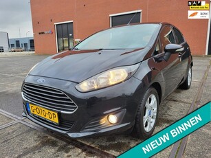 Ford Fiesta 1.0 Titanium airco stoel.verwarming