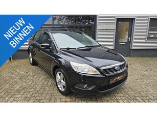 Ford Focus 1.6 Titanium **101PK-CLIMA-PDC**