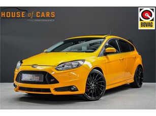 Ford Focus 2.0 250pk ST-3 schuif/kanteldakvol leder