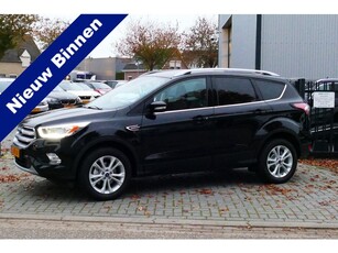 Ford Kuga 1.5 150pk EcoBoost ST Line. Navi, Camera, Clima