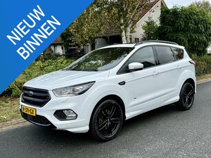 Ford Kuga 1.5 ST-Line 4WD 182PK Automaat•Pano•Trekhaak