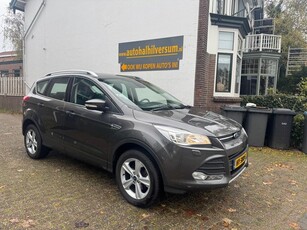 Ford Kuga 1.5 Trend Edition LEES TEKST