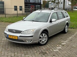 Ford Mondeo Wagon 1.8-16V Platinum