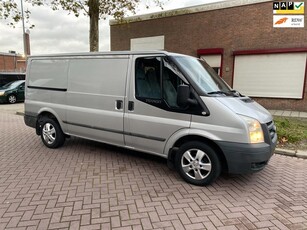 Ford Transit 280M 2.2 TDCI * 2011 * Euro5 * Airco * 2 X