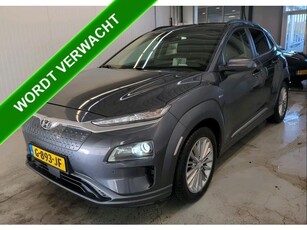 Hyundai KONA EV Premium 64 kWh 100%EV. / Schuifdak /