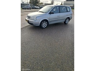 Kia Carens 1.6-16V LX AIRCO