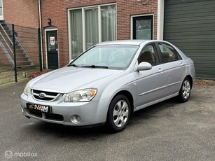 Kia Cerato 1.6-16V LX NAP