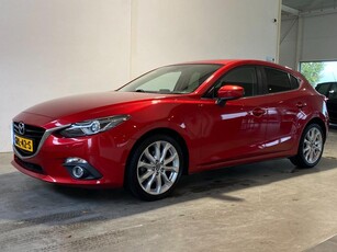 Mazda 3 2.0 GT-M Head-up Bose 18