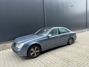 Mercedes-Benz E-klasse 320 Avantgarde Handel of export