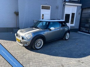 MINI Cooper S KEYLESS PANO NAVI XENON LEER