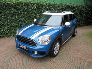 MINI Countryman 1.5 Cooper Chili F60 automaat met Pano.dak