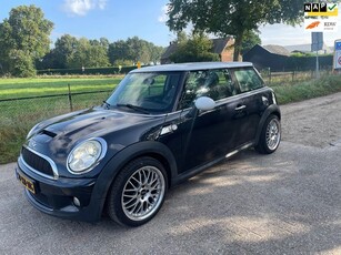 Mini Mini 1.6 Cooper S, zeer mooi!!, leer,xenon, CC, nieuwe