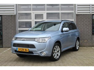 Mitsubishi Outlander 2.0 PHEV Instyle / Schuifdak / Leer /