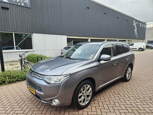 Mitsubishi Outlander 2.0 PHEV NAP/Schuifdak/Xenon/Camera