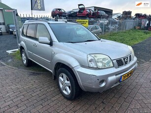 Nissan X-Trail 2.2 dCi Sport 2wd export lees advertentie