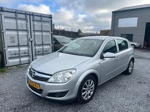 Opel Astra 1.6 Temptation