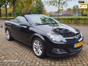 Opel Astra TwinTop 1.8 Cosmo cabriolet leerbekeleding