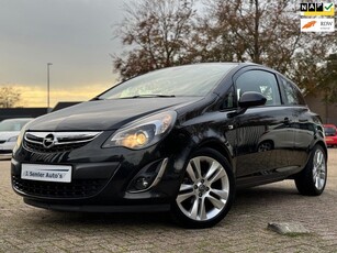 Opel Corsa 1.2-16V Cosmo NAVIGATIE CRUISE CTRL PARKSENSOREN