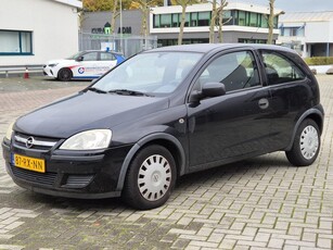 Opel Corsa 1.2-16V Rhythm