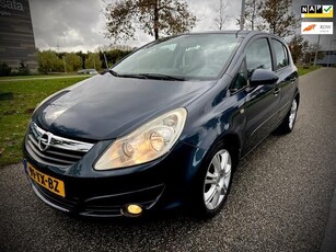 Opel Corsa 1.4-16V Cosmo, Climatronic, Cruise control, Nap