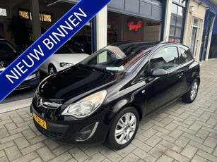 Opel Corsa 1.4-16V Cosmo NIEUWSTAAT (bj 2012)