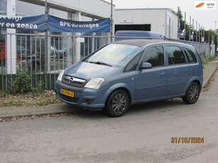 Opel Meriva 1.8-16V Essentia