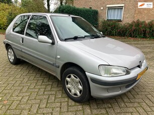 Peugeot 106 1.1 XR Trekhaak! Warm en Droog APK 22 Mei 2025