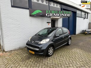 Peugeot 107 1.0-12V 2011 FACELIFT MODEL/NAVIGATIE/AIRCO