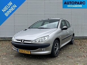 Peugeot 206 1.4 Air-line 3 AIRCO, GOED ONDERHOUDEN, 5 DRS