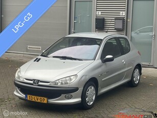 Peugeot 206 1.4?Quiksilver?LPG-G3?2003?