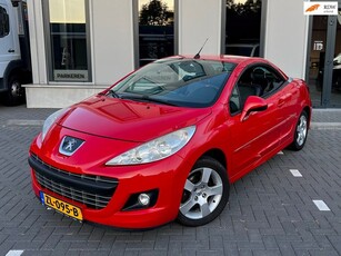 Peugeot 207 CC 1.6 VTi Noir & BlancLEERPDCNAVI