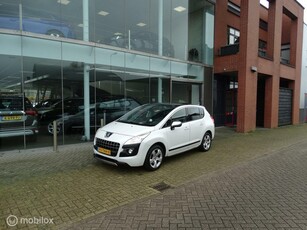 Peugeot 3008 1.6 160pk Online Panoramadak / VERKOCHT