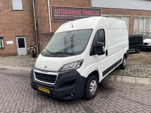 Peugeot Boxer 330 2.0 BlueHDI L2H2 Pro