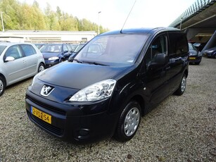 Peugeot Partner 120 1.6 HDI L1 XT. Airco, Trekhaak, Apk