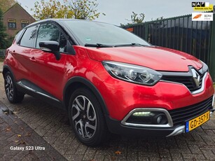 Renault Captur 0.9 TCe Helly Hansen 1e eigenaar dealer