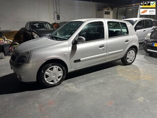 Renault Clio 1.2-16V Authentique Comfort