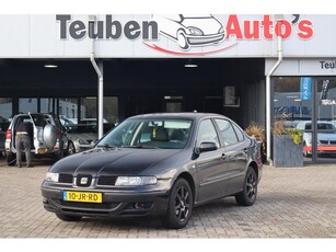 SEAT Toledo 1.6-16V Stella Airco, Radio cd speler