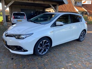 Toyota Auris 1.8 Hybrid Lease, dealer onderhouden