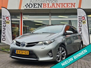 Toyota Auris 1.8 Hybrid Lease Pro BJ.2013 / Panodak / Navi