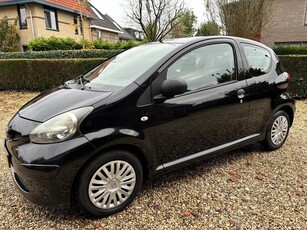 Toyota Aygo 1.0-12V (bj 2008)