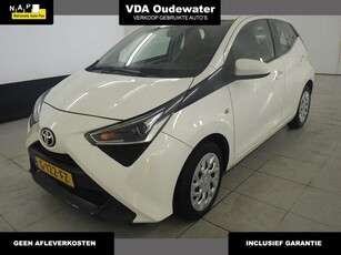 Toyota Aygo 1.0 72pk X-play Limited Navigatie