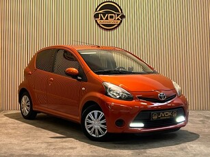 Toyota Aygo 1.0 VVT-i Dynamic Orange, AIRCO, 5-DEURS, BJ