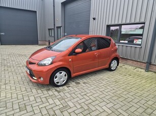 Toyota Aygo 1.0 VVT-i Dynamic Orange ACTIE WEEK € 3250