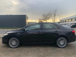 Toyota Corolla 1.6-16V Sol 4-deurs Sedan