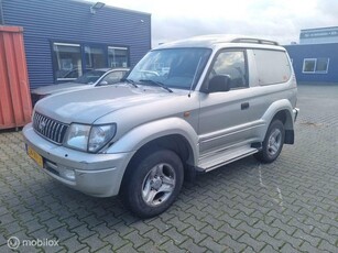 Toyota LandCruiser 90 3.0 D4-D HR Blind Van Executive