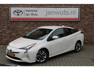 Toyota Prius 1.8 Executive / JBL / BSM / PDC / HUD