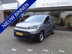 Toyota PROACE CITY 1.2 Turbo Challenger rijklaar met