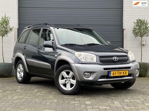 Toyota RAV4 2.0-16V