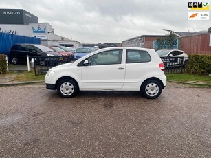 Volkswagen Fox 1.2 Trendline/2010/CARPLAY/WIT!!